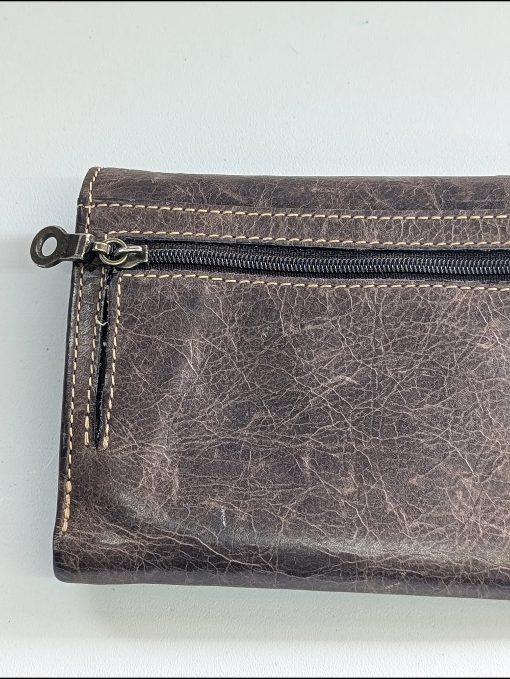 Vintage Made in Italy Distressed Brown Genuine Leather Wallet Organizer Rustic B